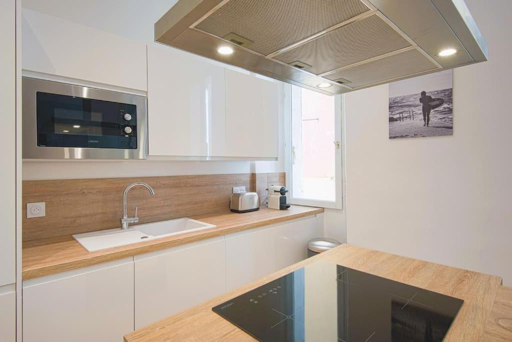 Spacious T2 Near The Halles And The Harbour Toulon Eksteriør bilde